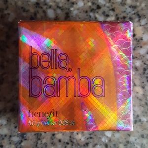 Benefit blush in Bella Bamba